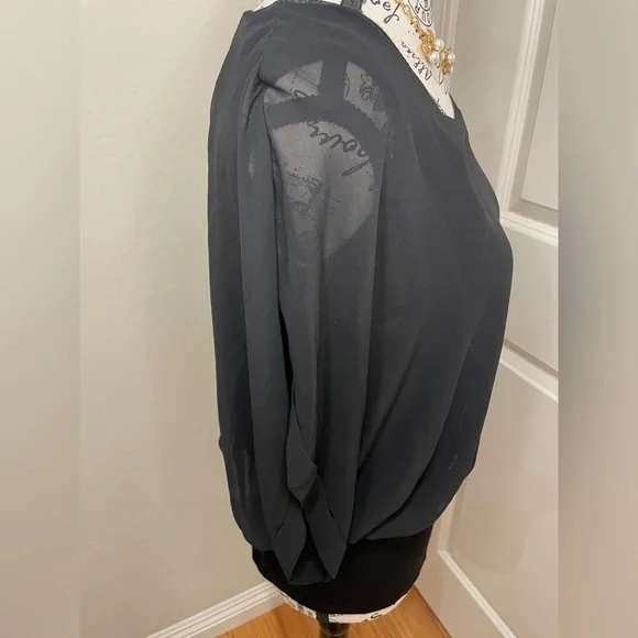 Joseph A Elegant Black Women's Top Size Large. - Picture 2 of 10